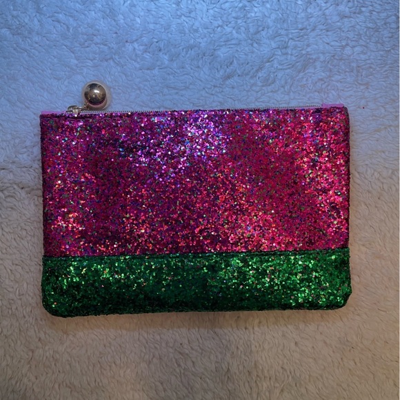 IPSY Bag with Four Sample Size Products - Picture 4 of 6